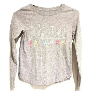Friends Longsleeve T-shirt Sz. L “Friends TV Show” grey Longsleeve tee NWOT